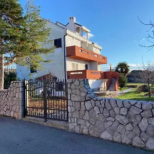 Family Tomy Appartamento Punat